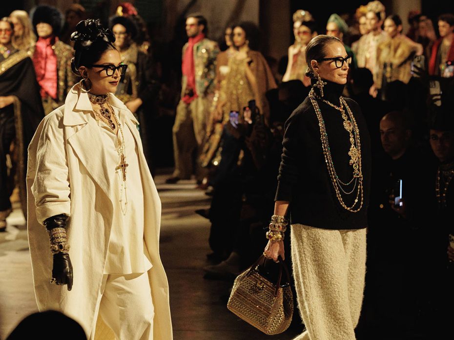 Actor Deepika Padukone and supermodel Christy Turlington played showstoppers in yin-and-yang outfits